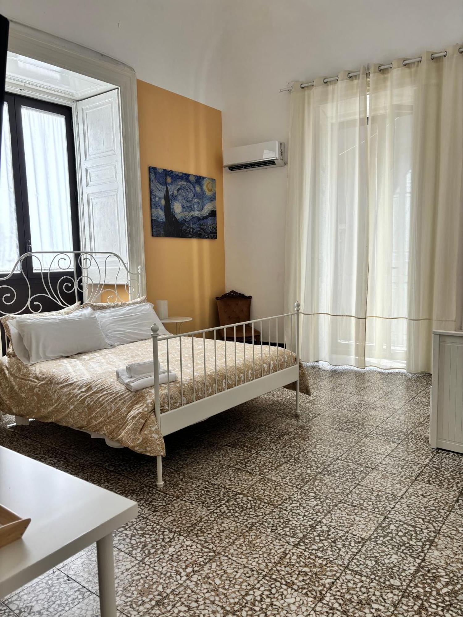 Il Teatro Rooms Catánia Buitenkant foto