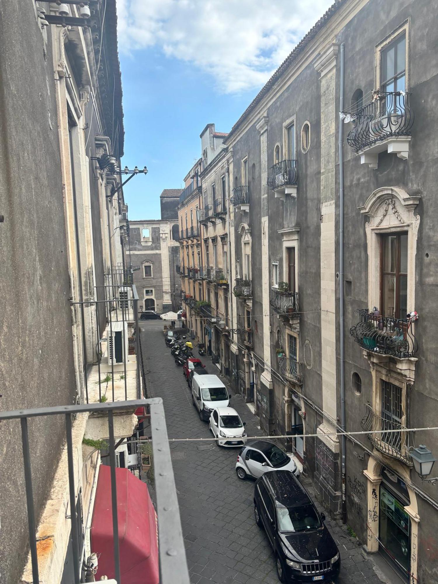 Il Teatro Rooms Catánia Buitenkant foto