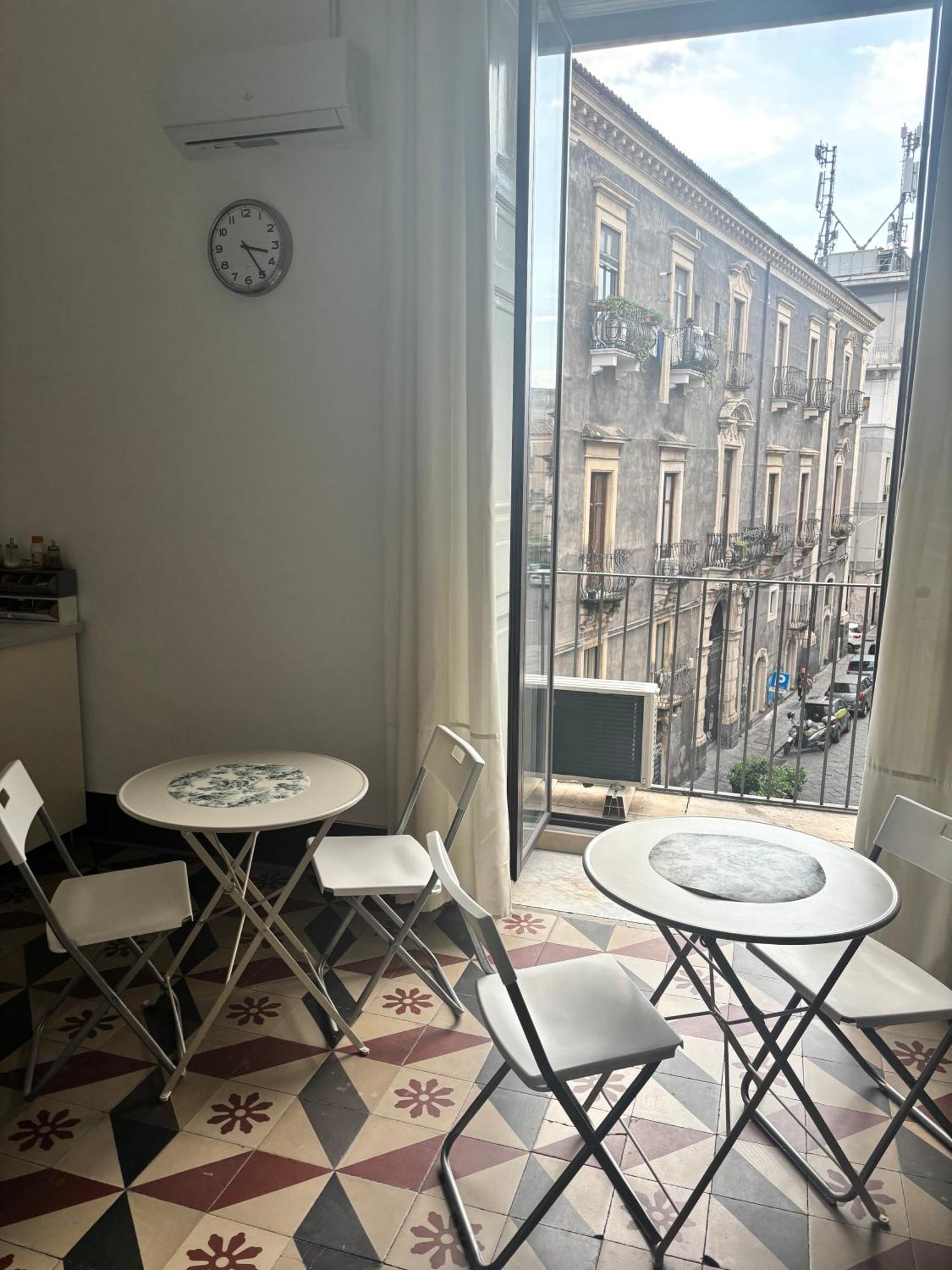 Il Teatro Rooms Catánia Buitenkant foto